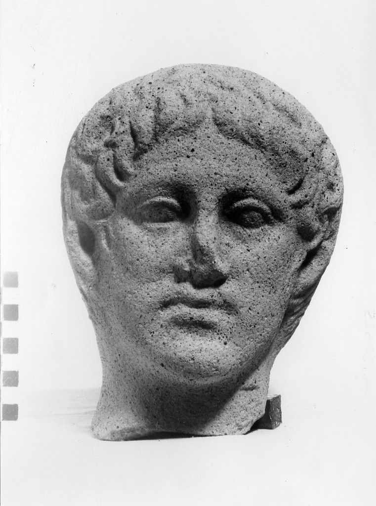 testa votiva maschile (sec. II a.C)