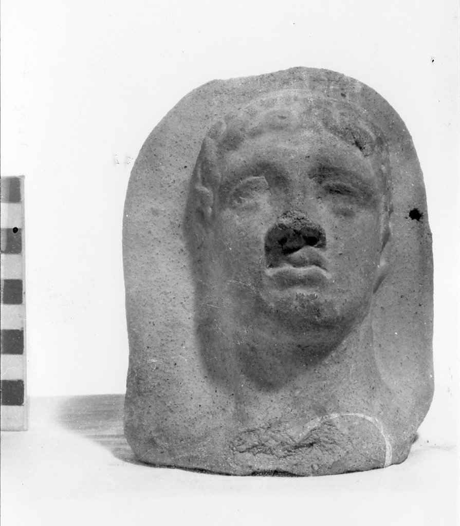 testa votiva maschile (secc. III a.C.-II a.C)