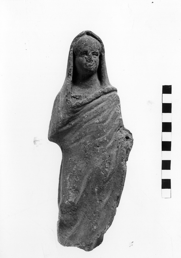 statuetta femminile votiva (secc. III a.C.-II a.C)