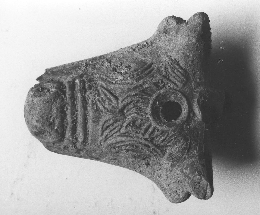 lucerna figurata (sec. I d.C)