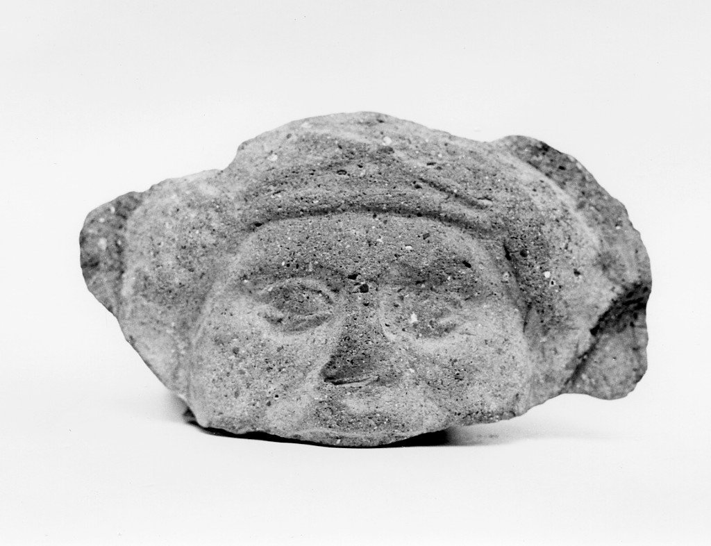 antefissa (sec. IV a.C)