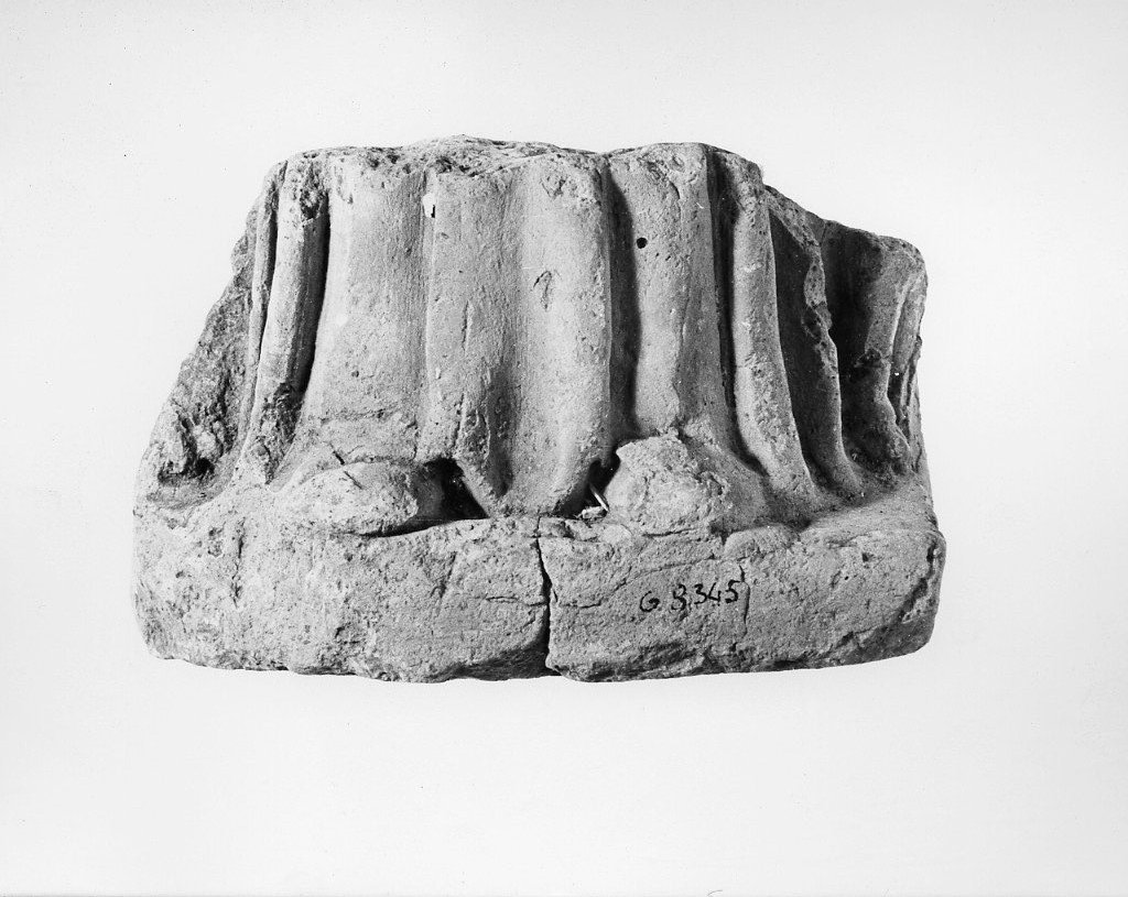 antefissa (secc. II a.C.-I a.C)