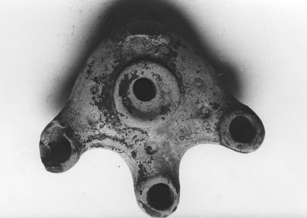 lucerna polilicne (sec. I a.C)