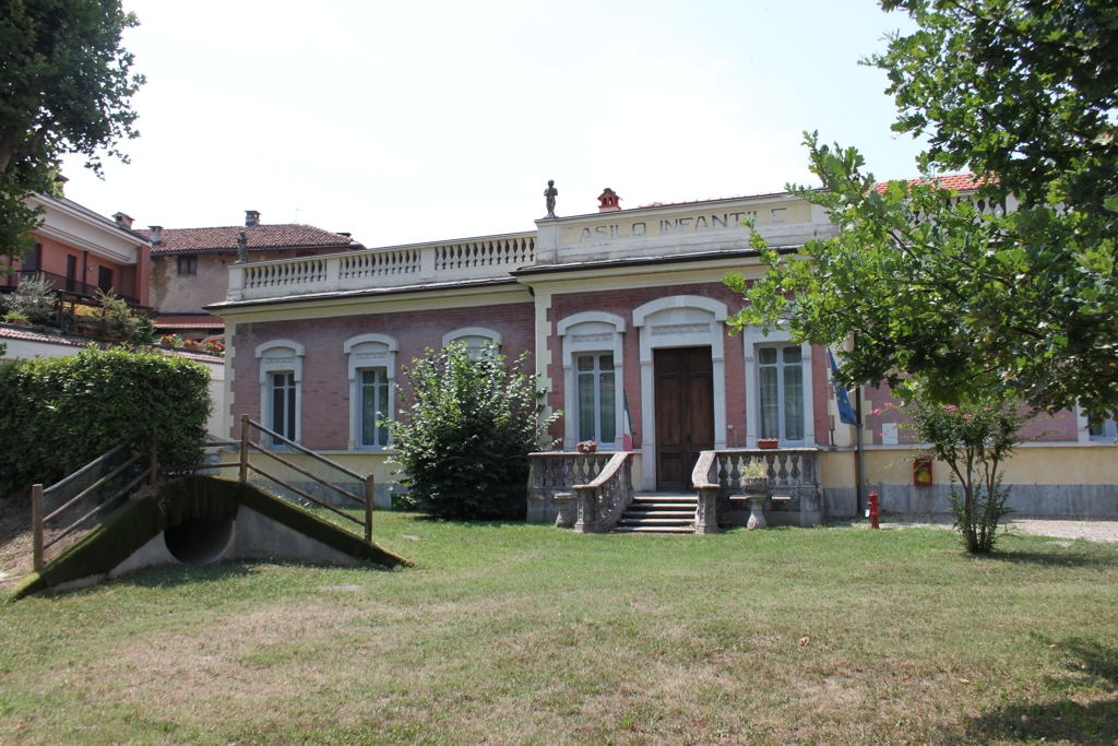 Scuola Principe di Piemonte (scuola) - SAVIGLIANO (CN)  (XX, prima metà)