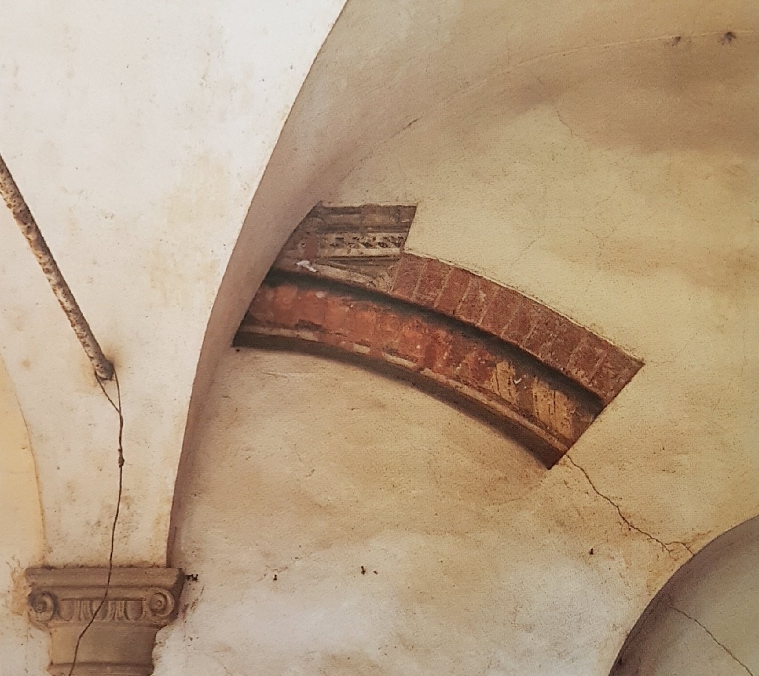 motivi decorativi geometrici (dipinto, opera isolata) - ambito pisano (sec. XIV)