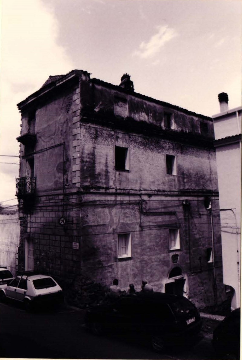 Palazzo dei Laici (collegio, religioso) - Oliena (NU)  (XX)