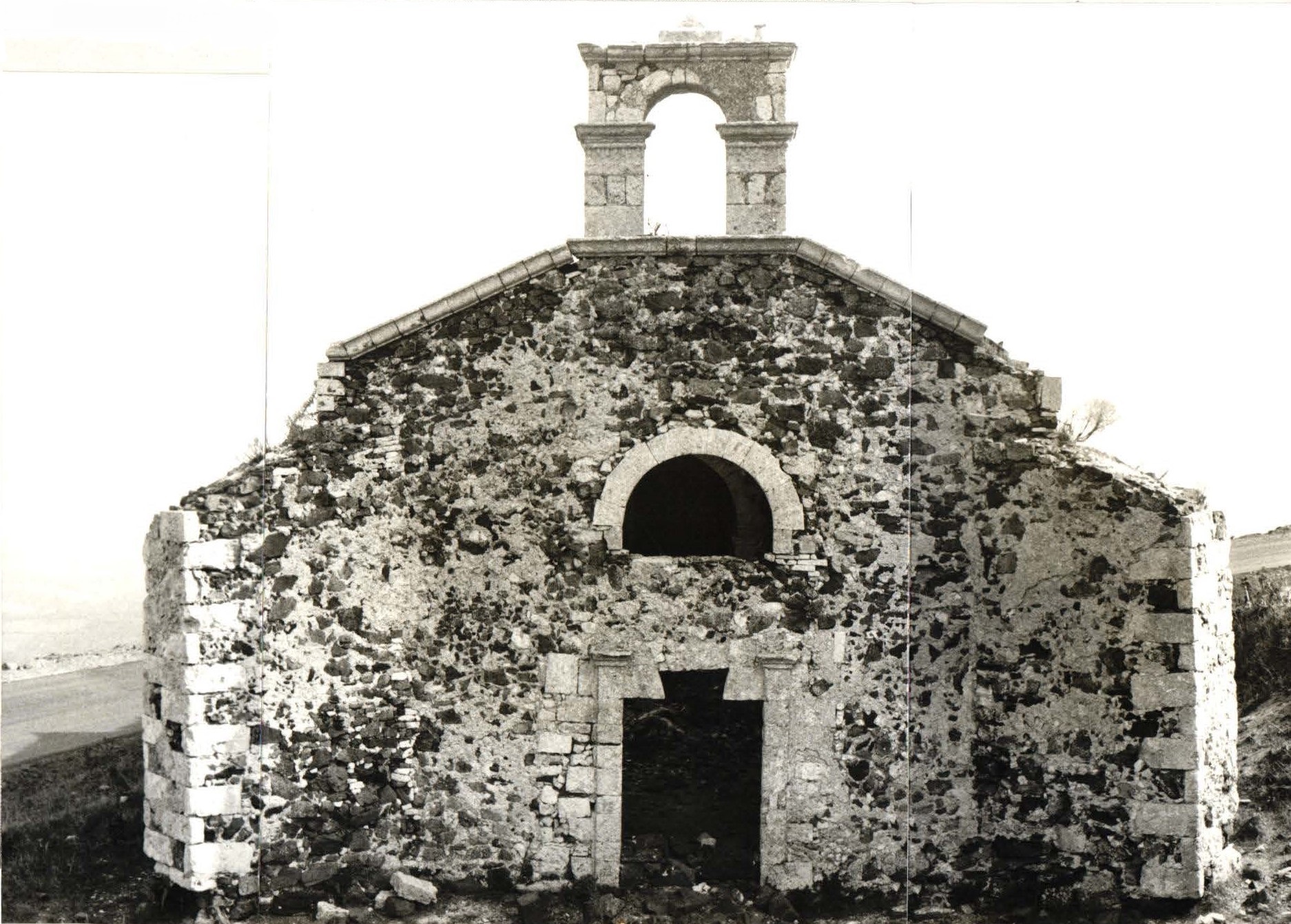 Chiesa della SS. Trinità (chiesa, minore) - Osilo (SS)  (XVII)