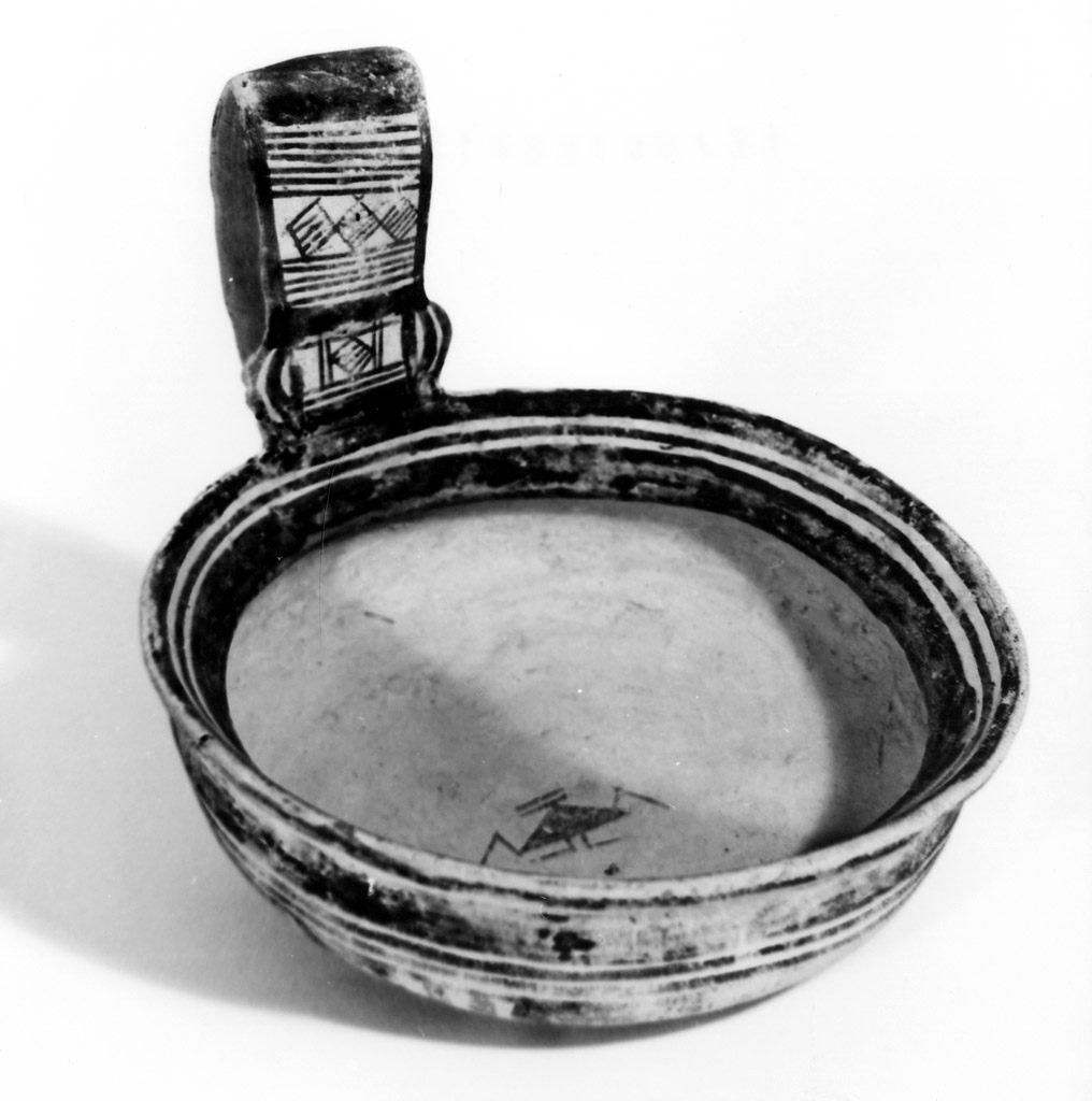 attingitoio - produzione daunia (sec. V a.C)