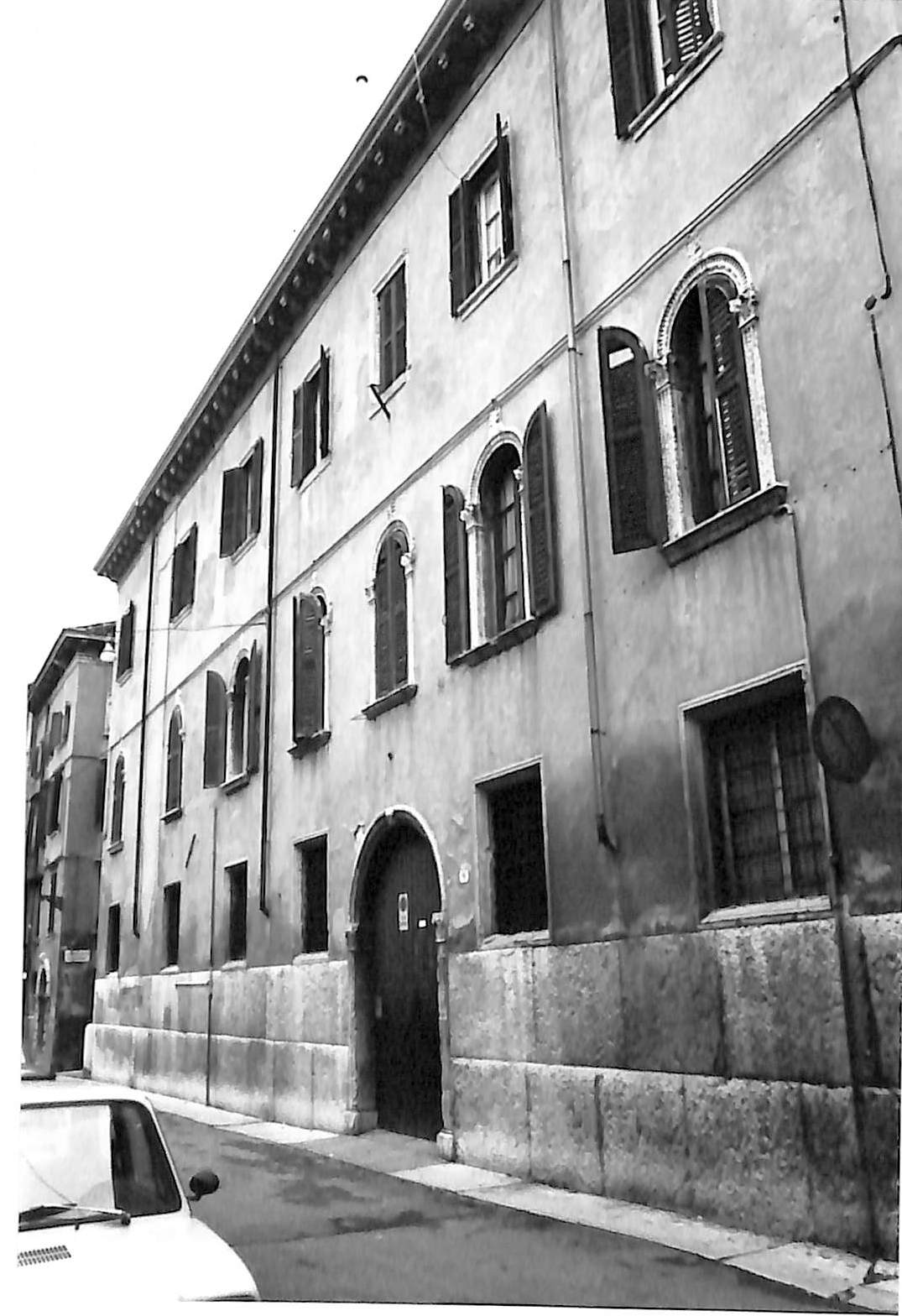 Palazzo Alessandri (palazzo, nobiliare) - Verona (VR)  (XV)