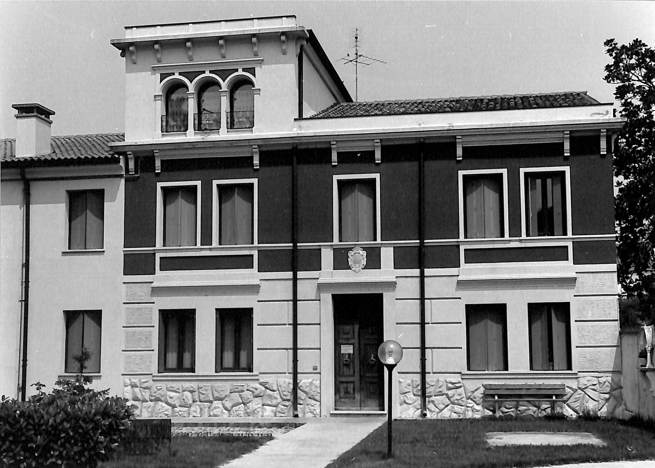 Centro diurno sociale (edificio, comunale) - Bergantino (RO)  (XX, inizio)