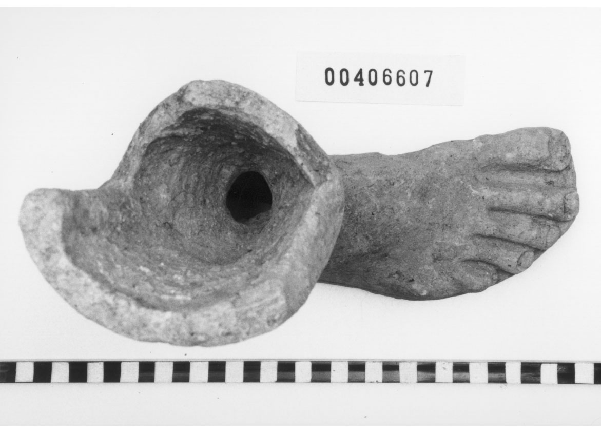 Piede destro (Votivo anatomico, Fregellae, tipo ND I) (III a.C, II a.C)