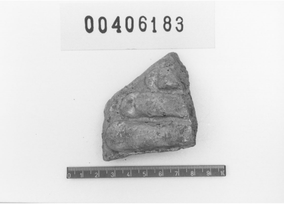 Piede destro (Votivo anatomico/ frammento, Fregellae, tipo ND I) (III a.C, II a.C)