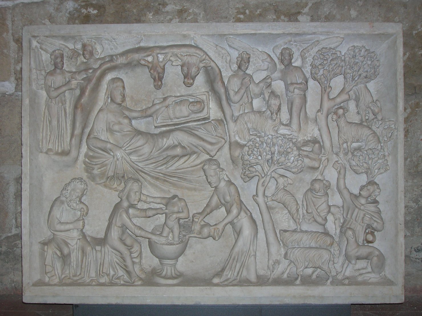 Natività (rilievo, elemento d'insieme) di Lupo di Francesco (attribuito) (prima metà sec. XIV)