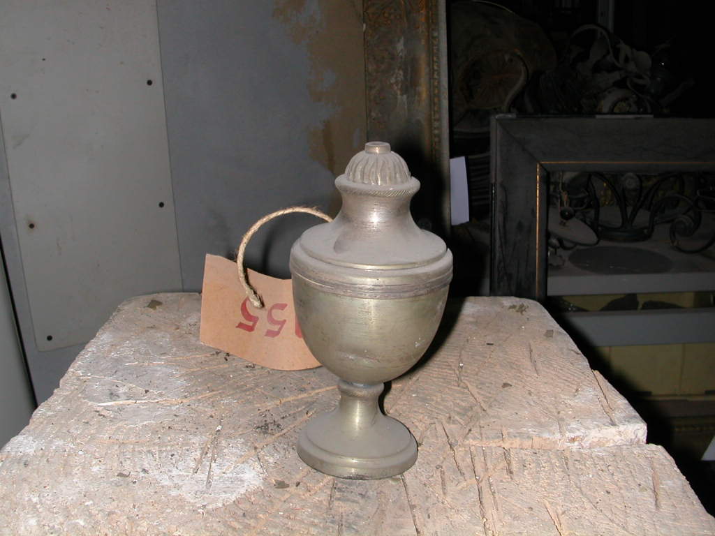 lampada ad olio - ambito toscano (seconda metà sec. XIX)