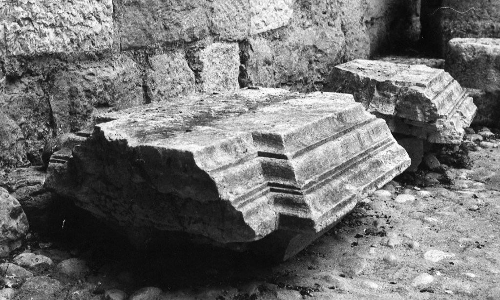 cornice di monumento (metà secc. I d.C.-II d.C)