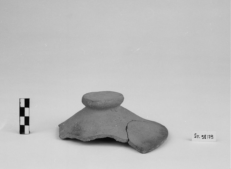 coperchio, Guglielmetti, Lecca Bishop, Ragazzi 15-16 - ambito romano (I-II d.C)