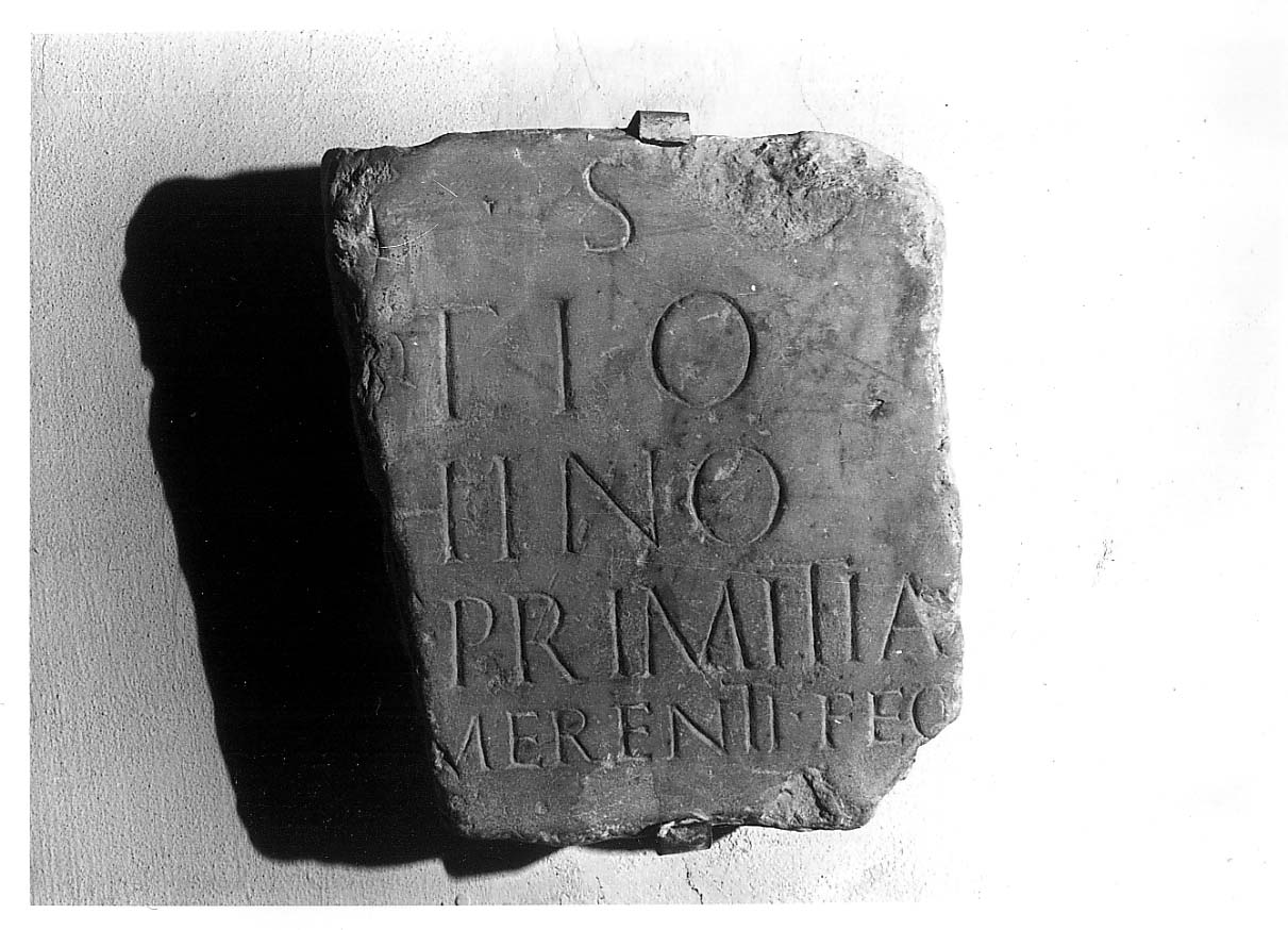 lastra iscritta/ frammento - età romana (prima metà sec. II d.C)