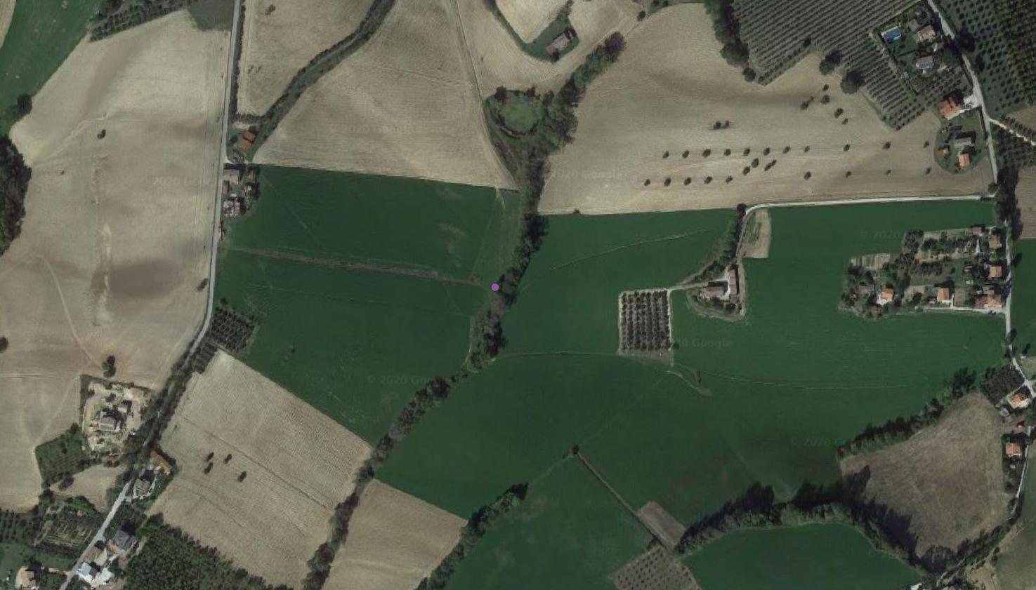 sito non identificato, area di frammenti fittili, elemento architettonico - Fermo (FM)  (PERIODIZZAZIONI/ Storia/ Eta' antica/ Eta' romana)