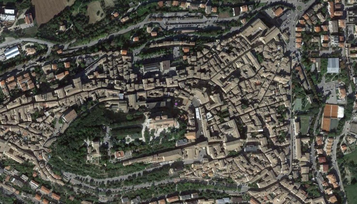 luogo ad uso pubblico, anfiteatro - Fermo (FM)  (PERIODIZZAZIONI/ Storia/ Eta' antica/ Eta' romana)