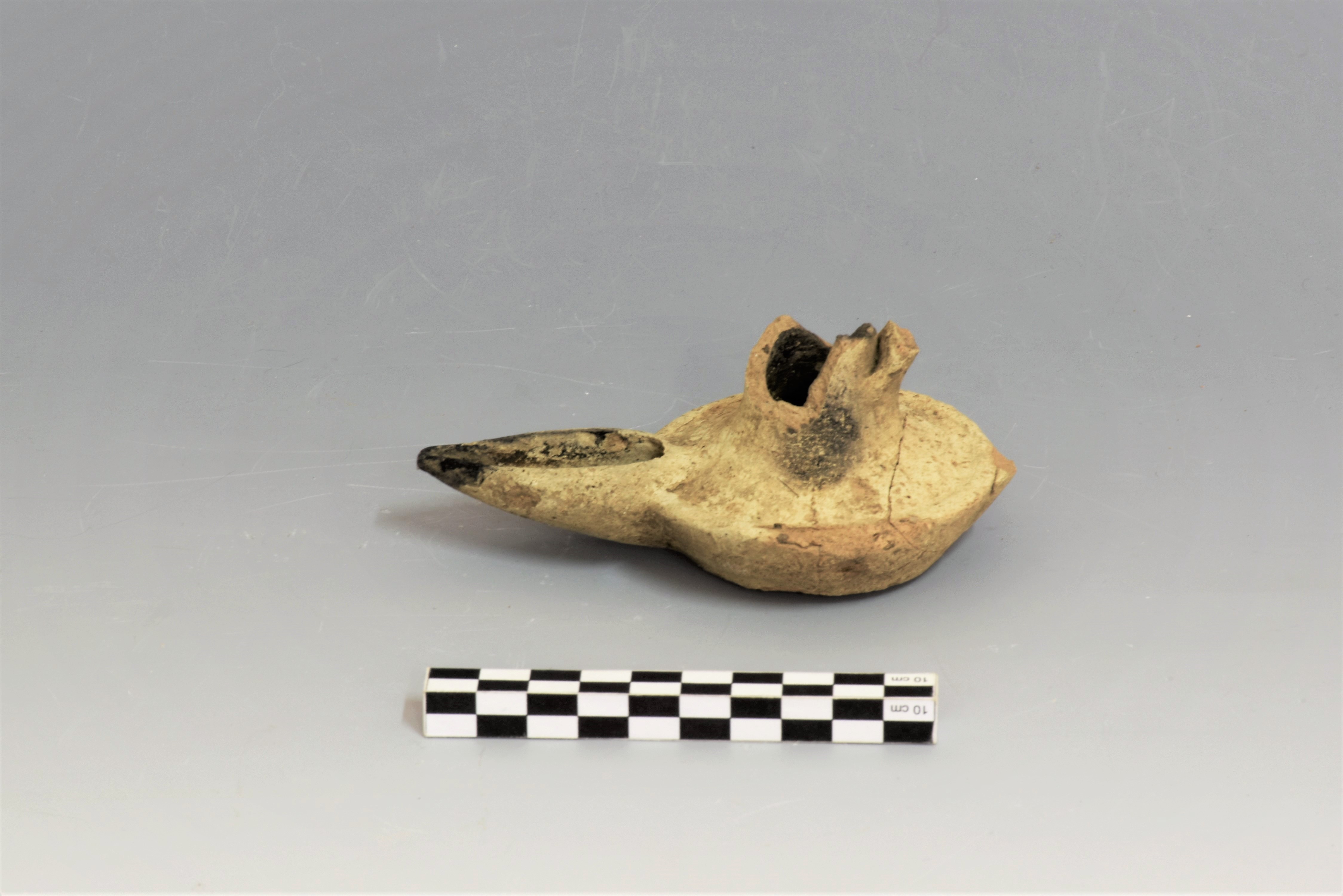 SINGOLO OGGETTO/ lucerna, 