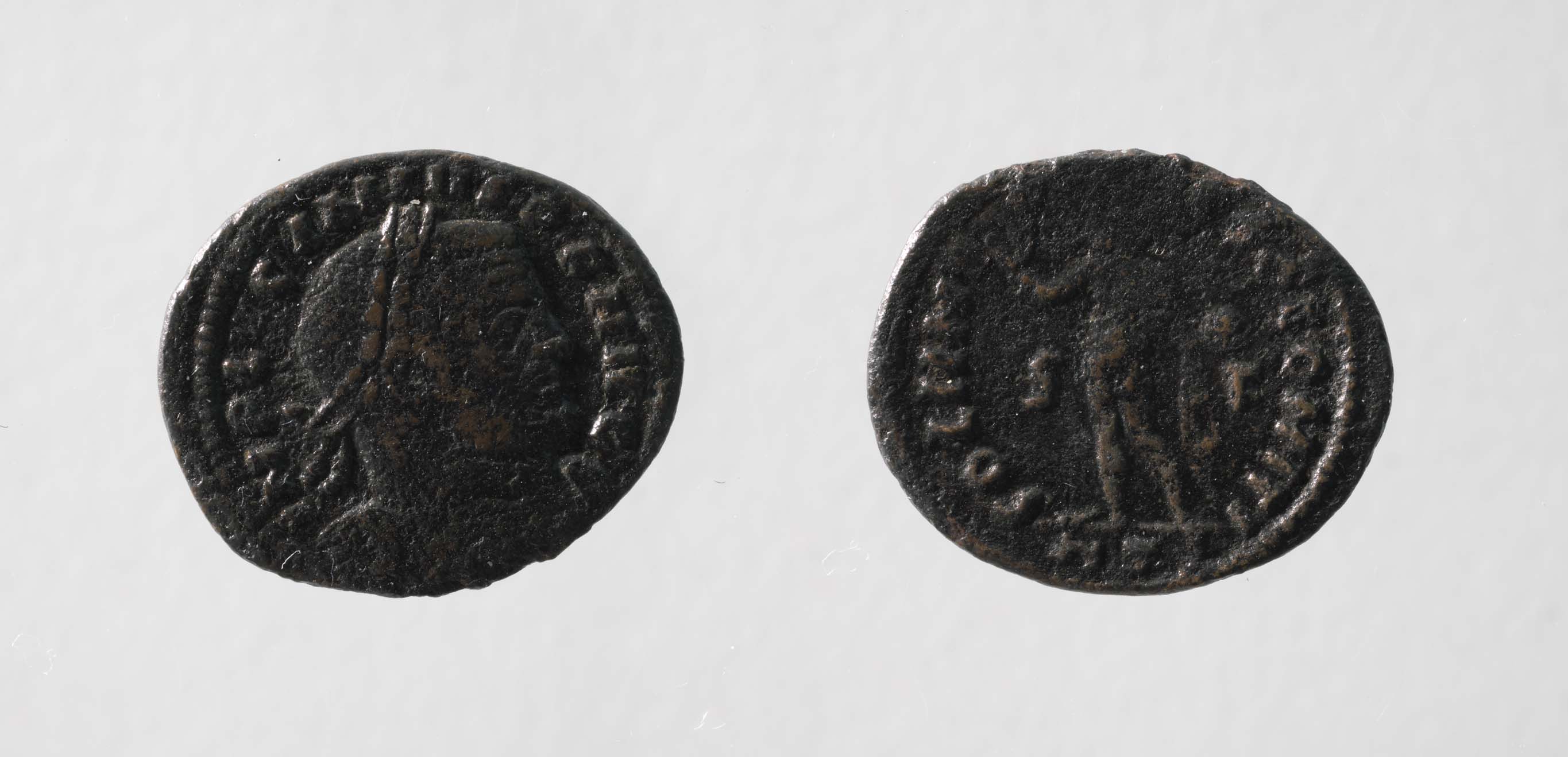 SINGOLO OGGETTO/ moneta, IV sec. d.C