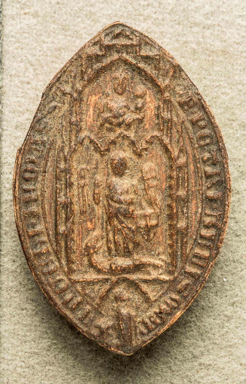 San Michele arcangelo combatte il drago/ Madonna con Bambino/ Fra Pietro (calco di sigillo) - manifattura toscana (XX)