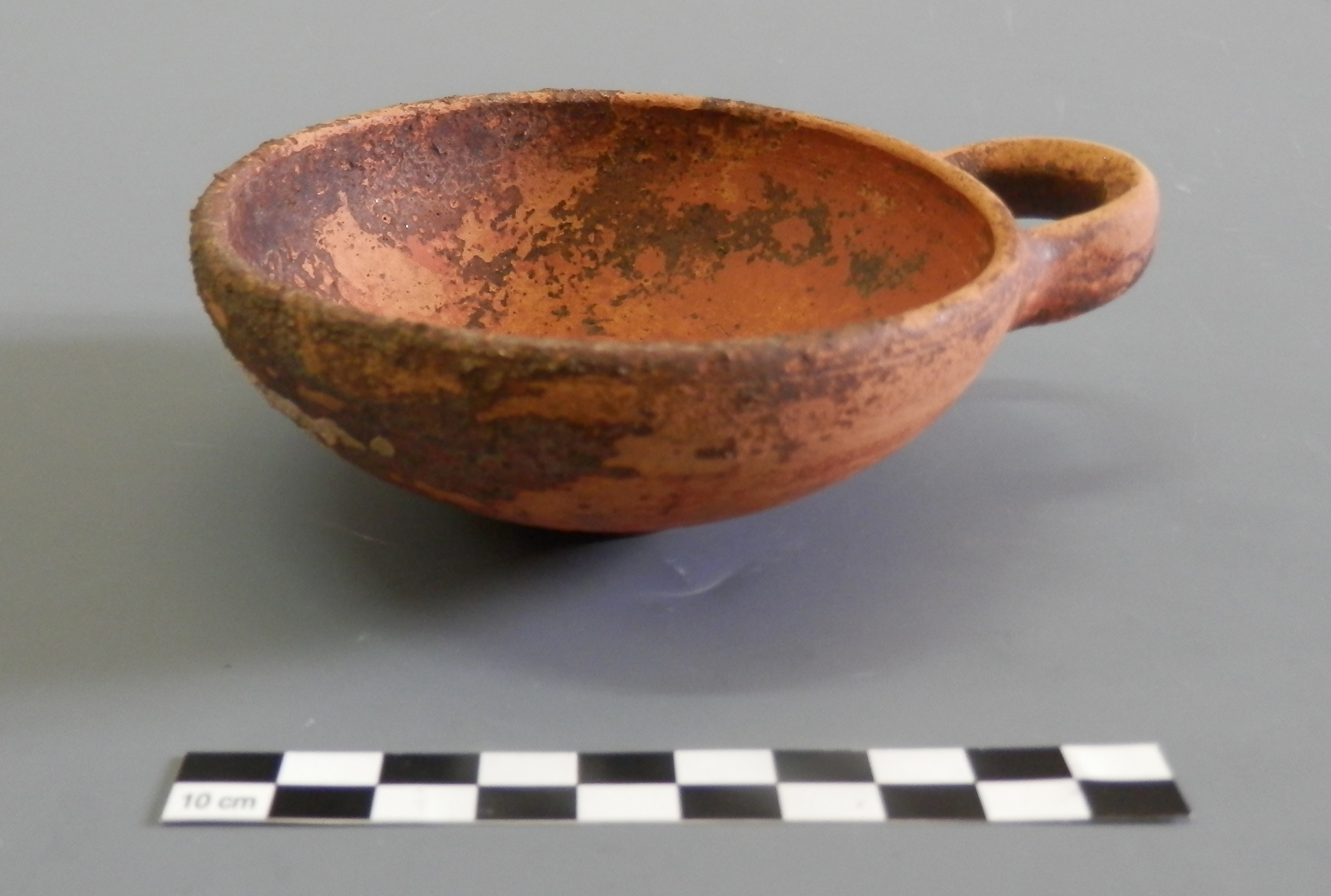 SINGOLO OGGETTO/ coppa, 