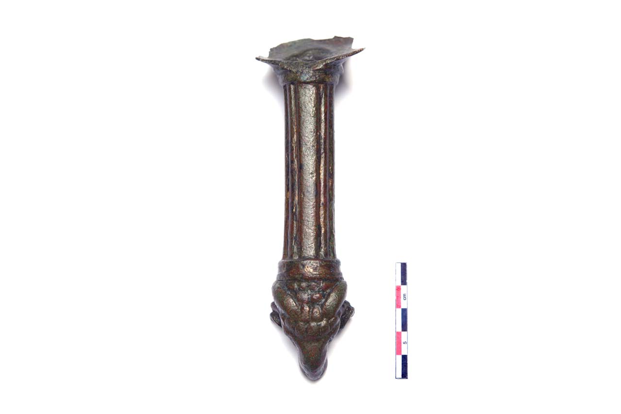 patera/ manico - produzione romana (seconda metà I d.C)