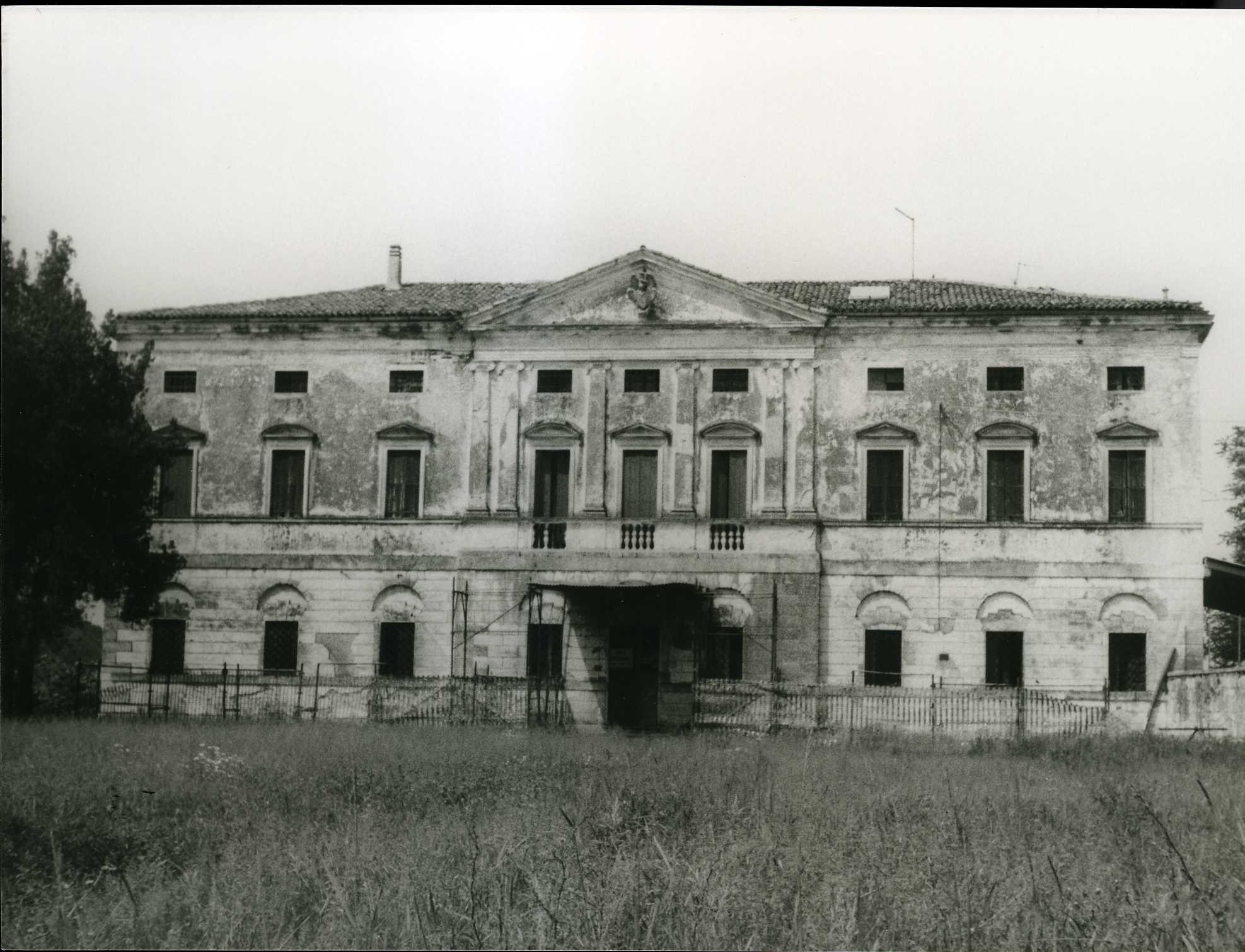 Villa Montanari (villa) - Arcugnano (VI)  (XIX)