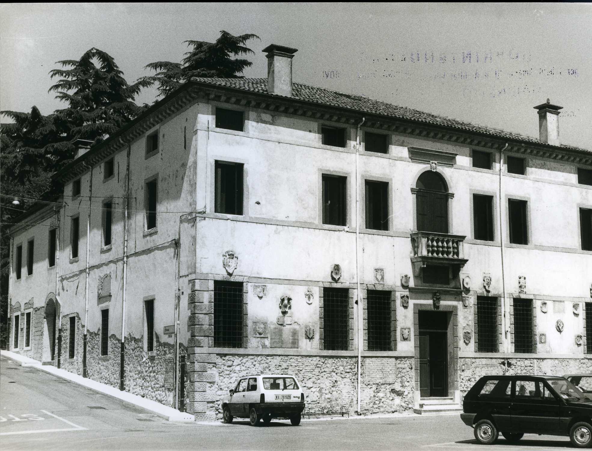 Municipio di Orgiano (palazzo, comunale) - Orgiano (VI)  (XVI)