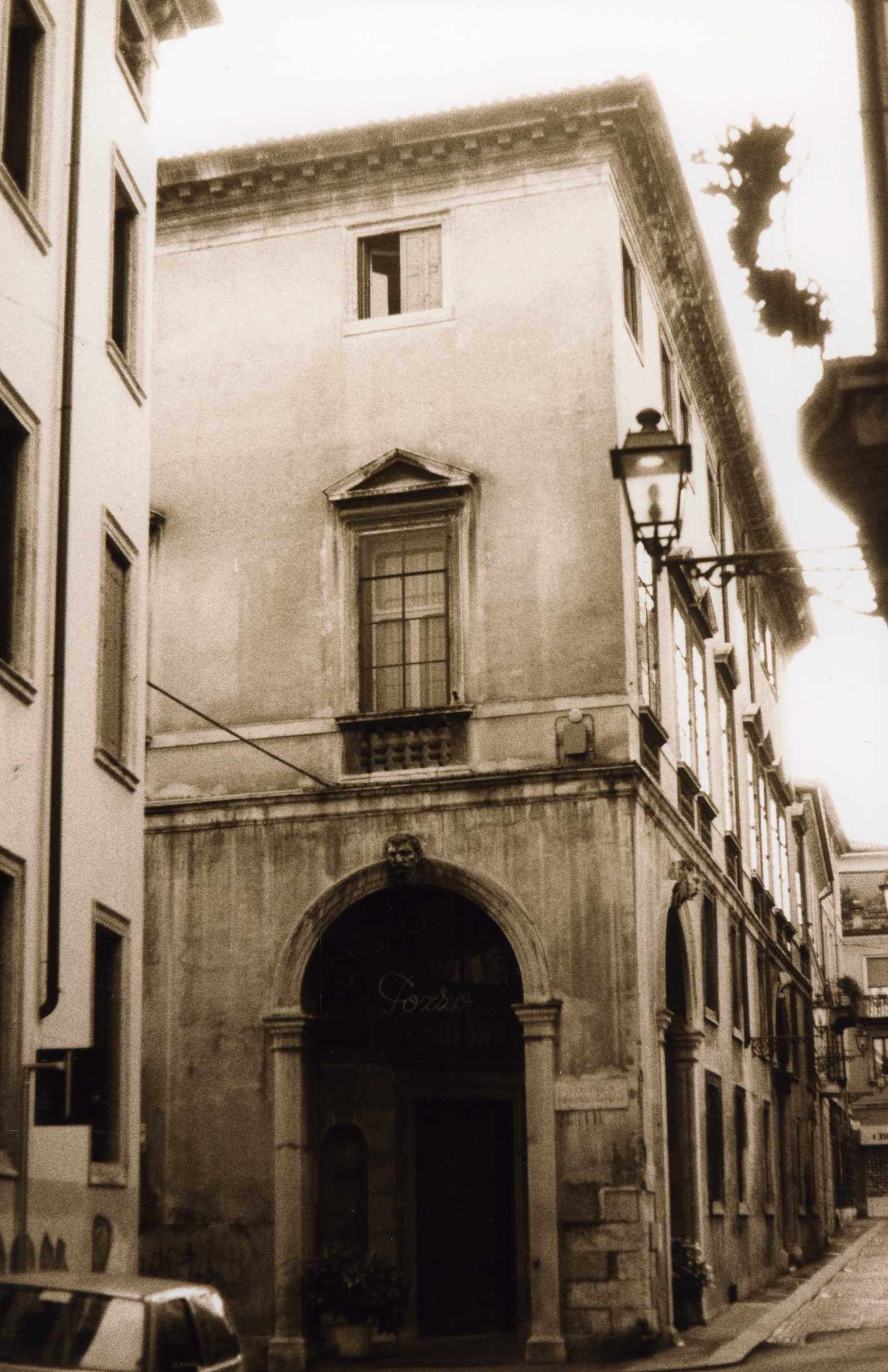 Palazzo Ghellini (palazzo, nobiliare) - Vicenza (VI)  (XVII)