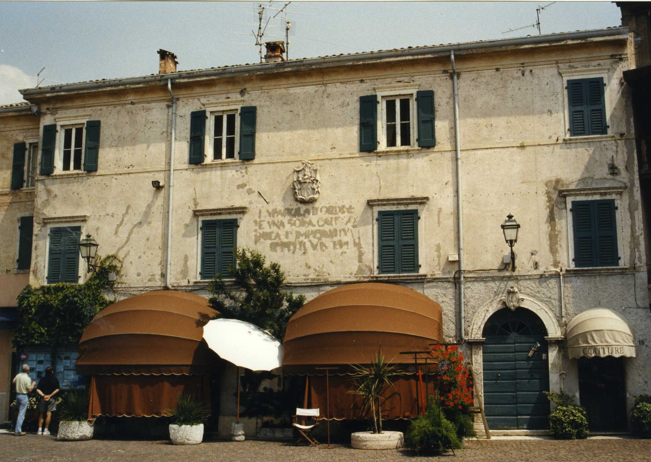 Palazzo Eccheli (palazzo) - Torri del Benaco (VR)  (XIX, prima metà)