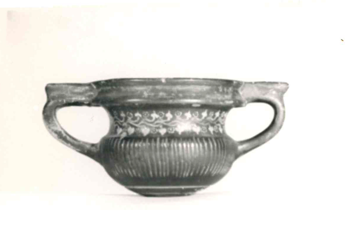 kantharos - produzione apula (SECOLI/ III a.C)