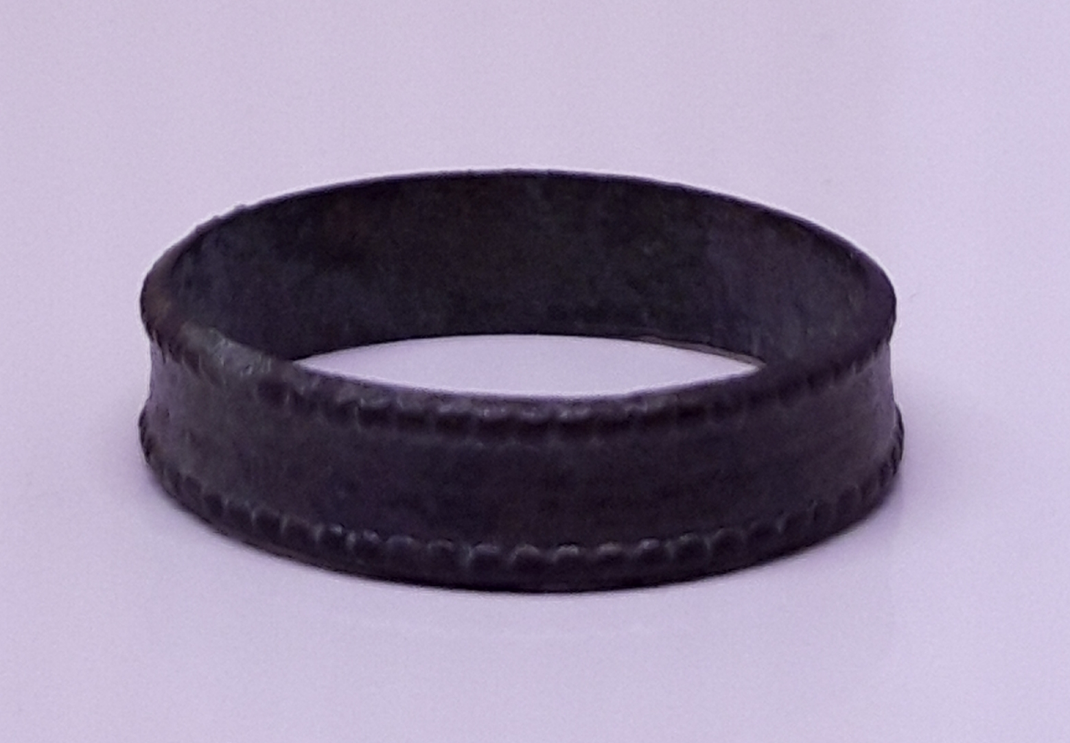 SINGOLO OGGETTO/ anello, SECOLI/ IX