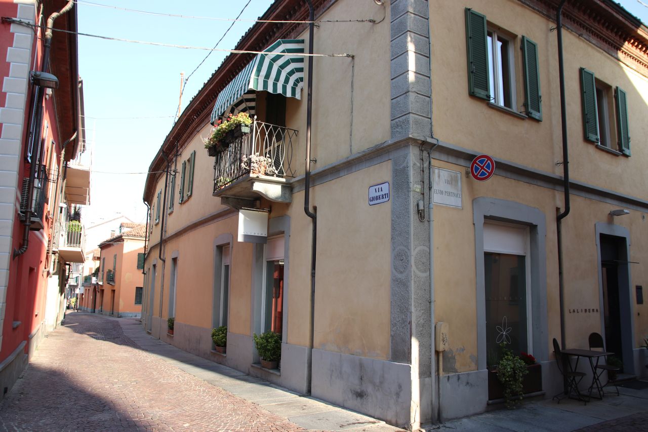 [Casa in Via Pertinace, 22] (casa) - Alba (CN)  (XIX)