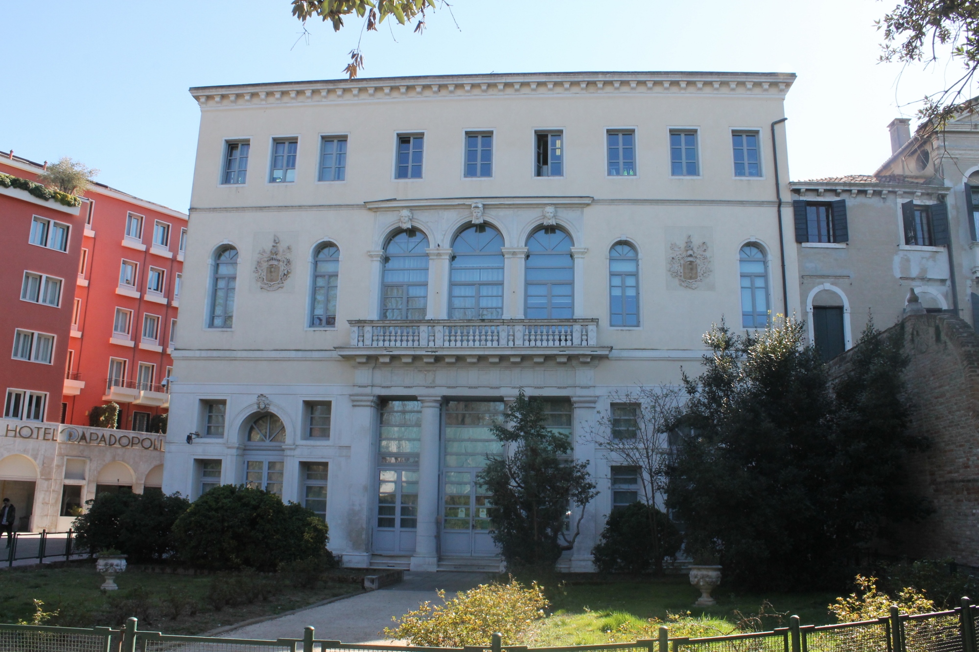 Papadopoli Foresti (palazzo) - Venezia (VE)  (XVII, metà)