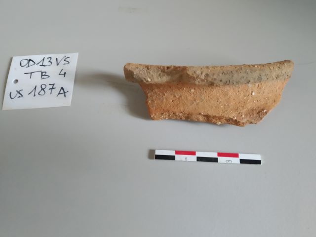 SINGOLO OGGETTO/ olla, SECOLI/ ARCHI DI SECOLI/ Fine II-III sec. d.C