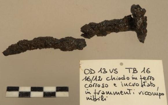 SINGOLO OGGETTO/ chiodo, SECOLI/ ARCHI DI SECOLI/ Seconda metà I - inizi II