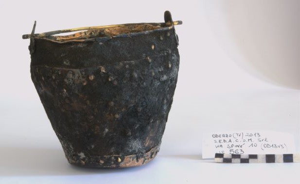 SINGOLO OGGETTO/ secchio, SECOLI/ III