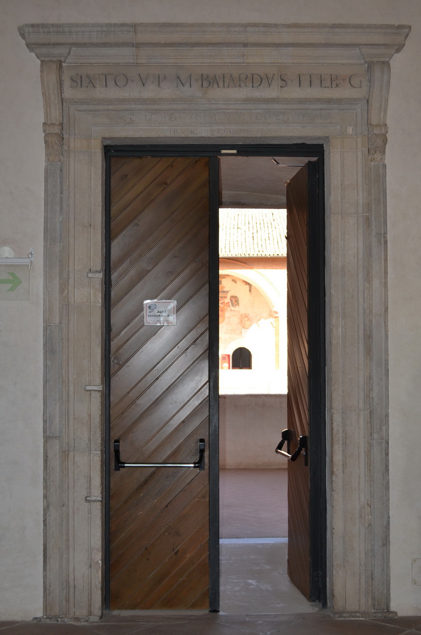 portale architravato - ambito Italia centrale (sec. XVI, sec. XVII)