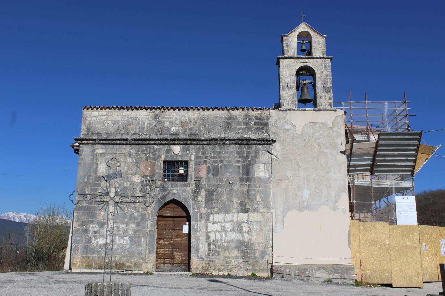 Chiesa di S.Pietro Apostolo (chiesa, parrocchiale) - L'Aquila (AQ) 