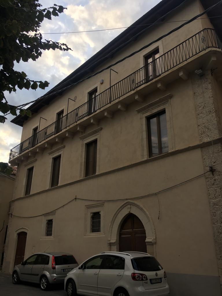 Palazzo Pica (palazzo, nobiliare) - L'Aquila (AQ) 