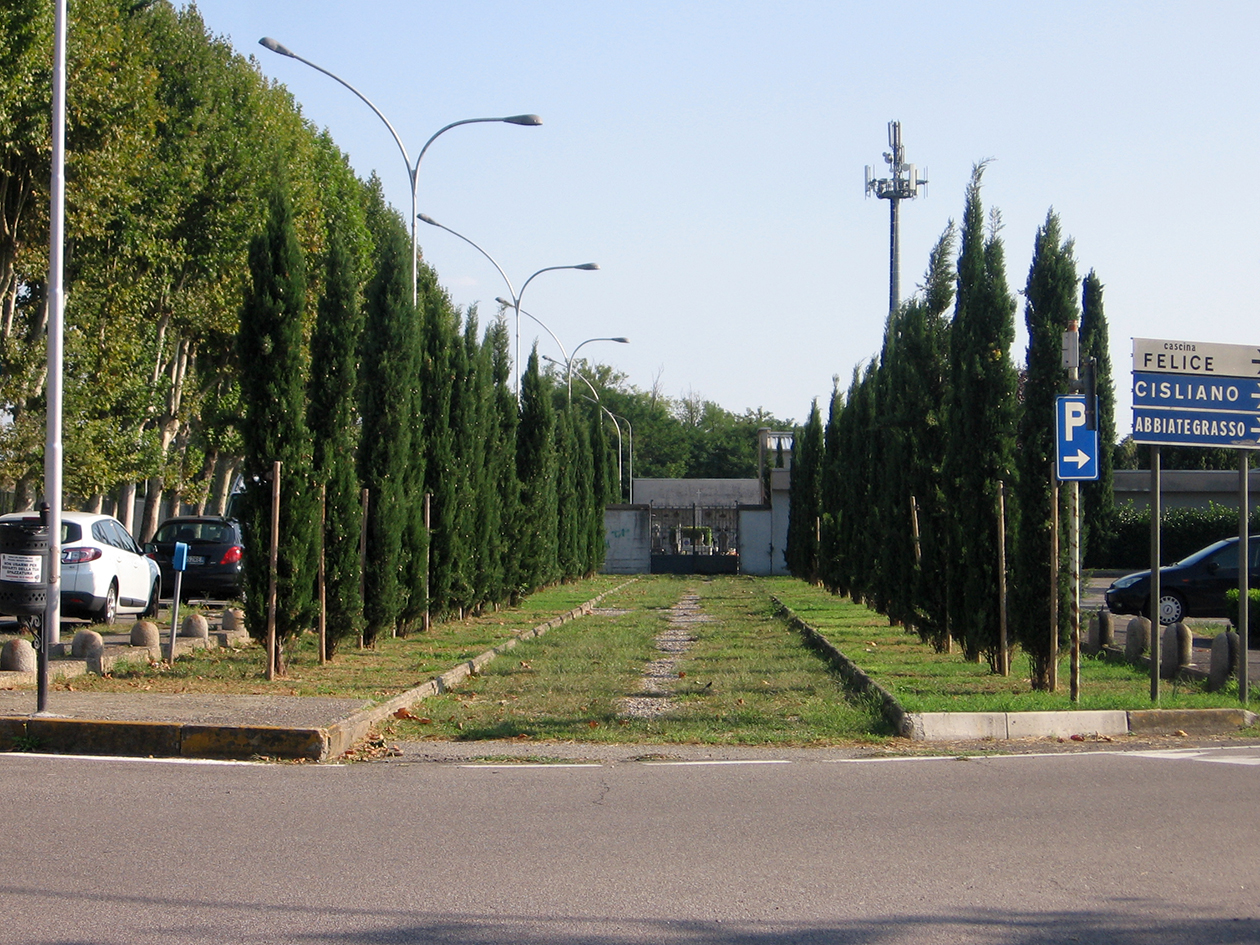 viale, commemorativo/ ai caduti della prima e seconda guerra mondiale, Viale della Rimembranza di Bareggio (XX)