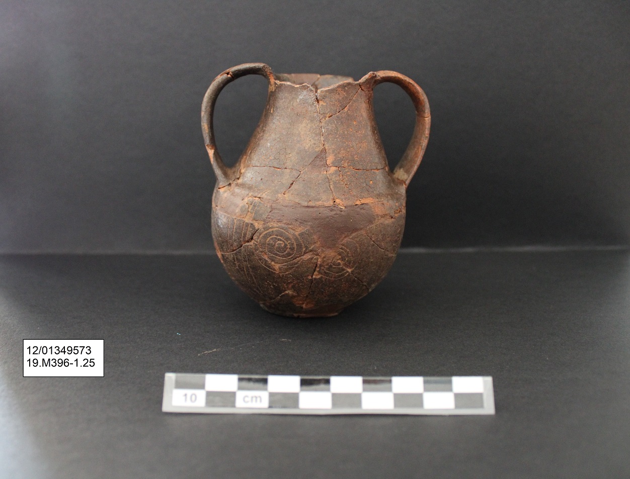 anfora, Anforetta a spirali - Ambito laziale (PERIODIZZAZIONI/ Protostoria/ Eta' del Ferro)