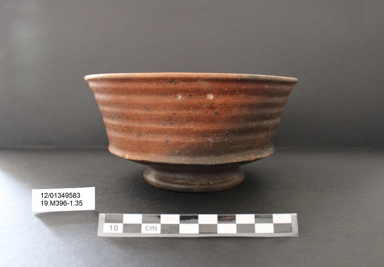 calice, calice carenato - Ambito laziale (PERIODIZZAZIONI/ Protostoria/ Eta' del Ferro)