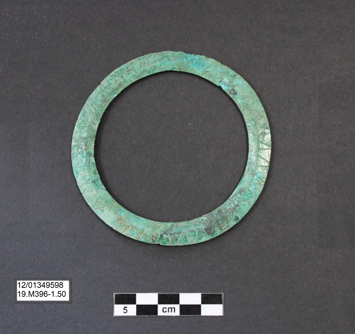 anello/ da sospensione - Ambito laziale (PERIODIZZAZIONI/ Protostoria/ Eta' del Ferro)