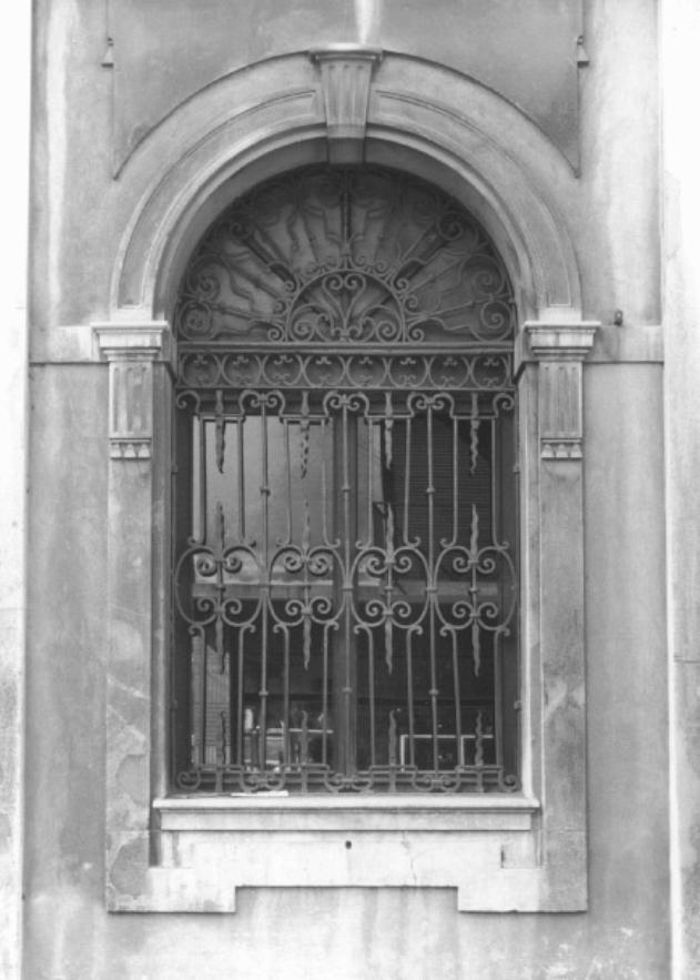 mostra di finestra di Novello Giambattista (attribuito) - ambito veneto (XVIII)