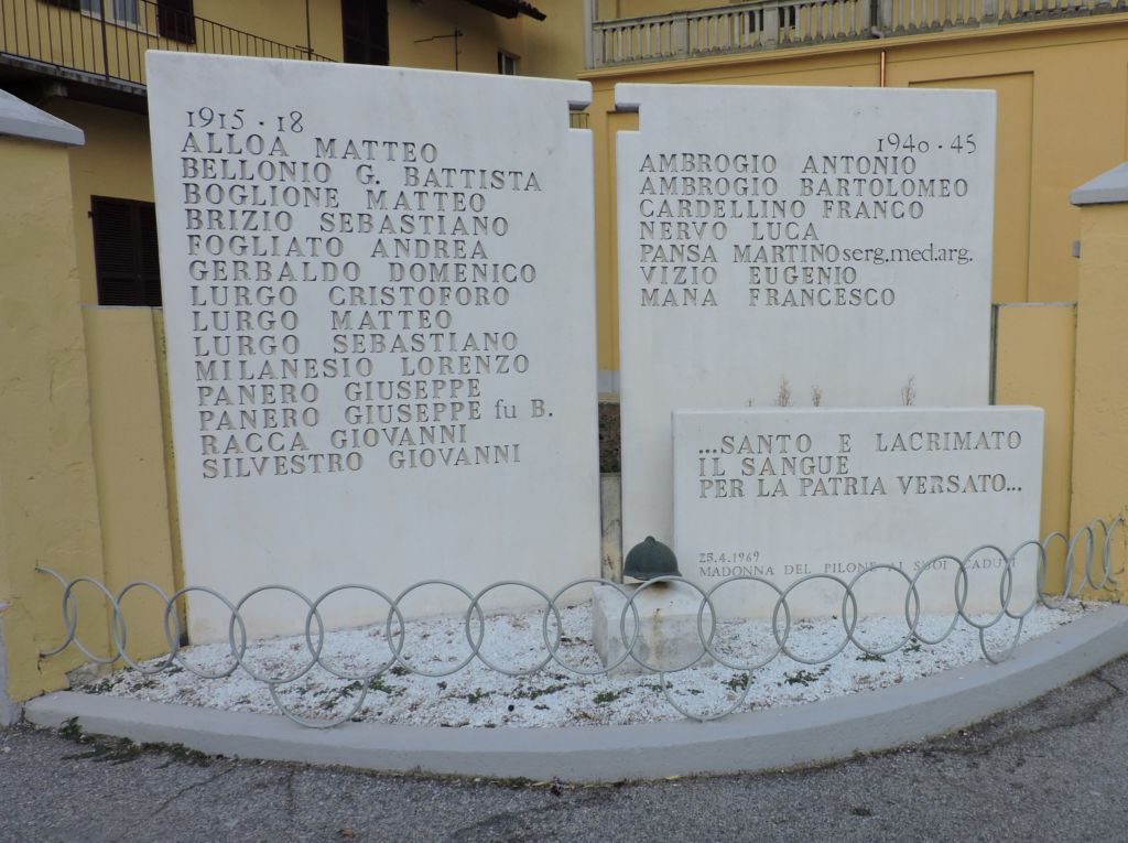 monumento ai caduti, a stele, Monumento ai caduti della prima mondiale e della seconda guerra mondiale - ambito piemontese (XX)