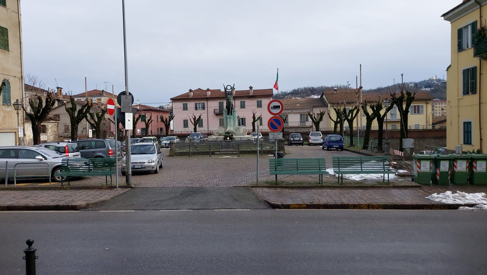 viale, commemorativo/ai caduti della prima guerra mondiale, Area di rispetto Monumento ai Caduti di Serravalle Scrivia (XX)