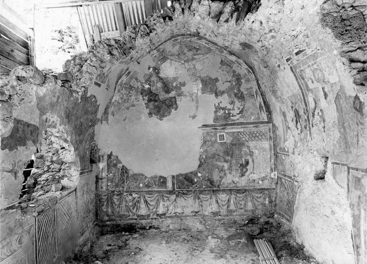 storie della vita di Gesù e due Santi (decorazione pittorica, ciclo) - ambito molisano (sec. XIV)